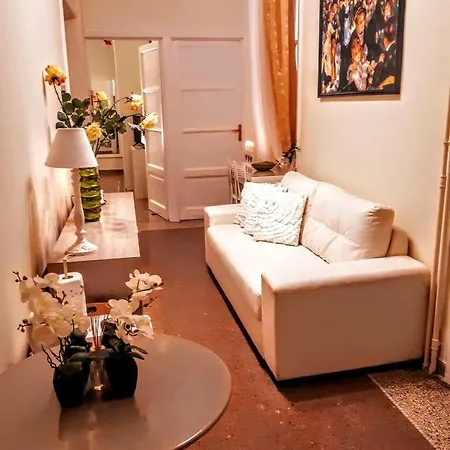 Sonny House Re Di Affittacamere *
